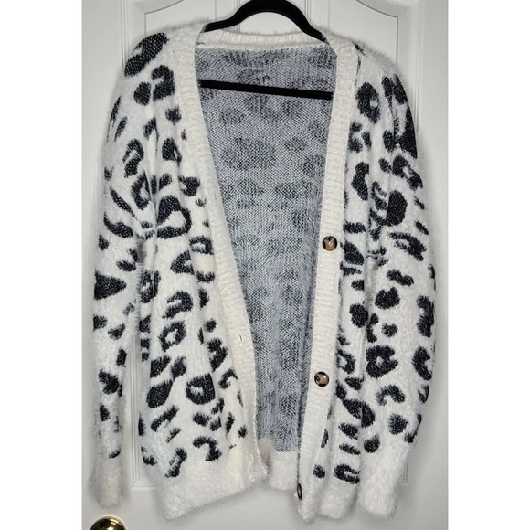 Vestidos Sweaters - Vestidos White Black Knit Cardigan Sweater Leopard Animal Print Button M Women